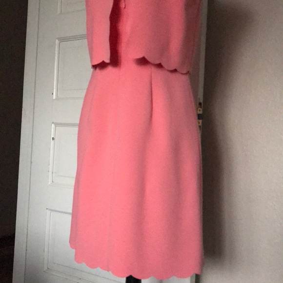 Dress - Picture 6 of 7